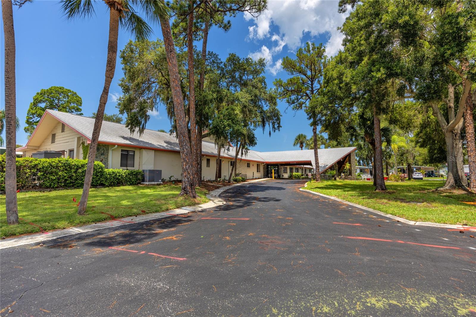 PALM HILL MOBILE HOME PARK UNREC - Residential