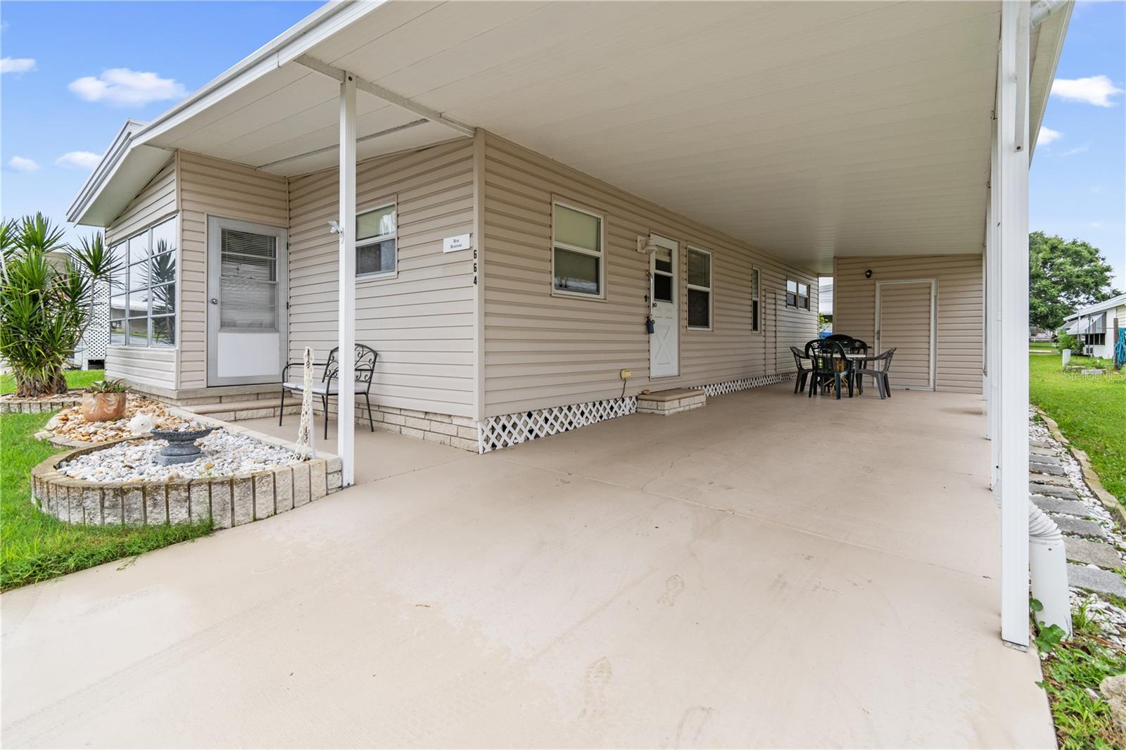 PALM HILL MOBILE HOME PARK UNREC - Residential