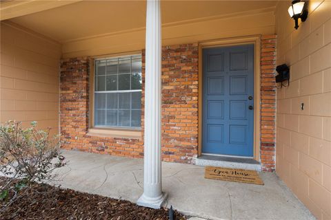 A home in WINTER PARK