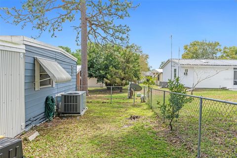 A home in BROOKSVILLE