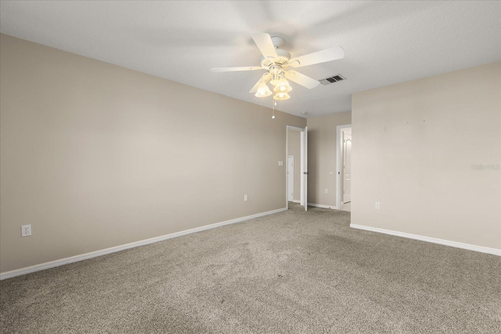 CHASE GROVES - Residential Lease