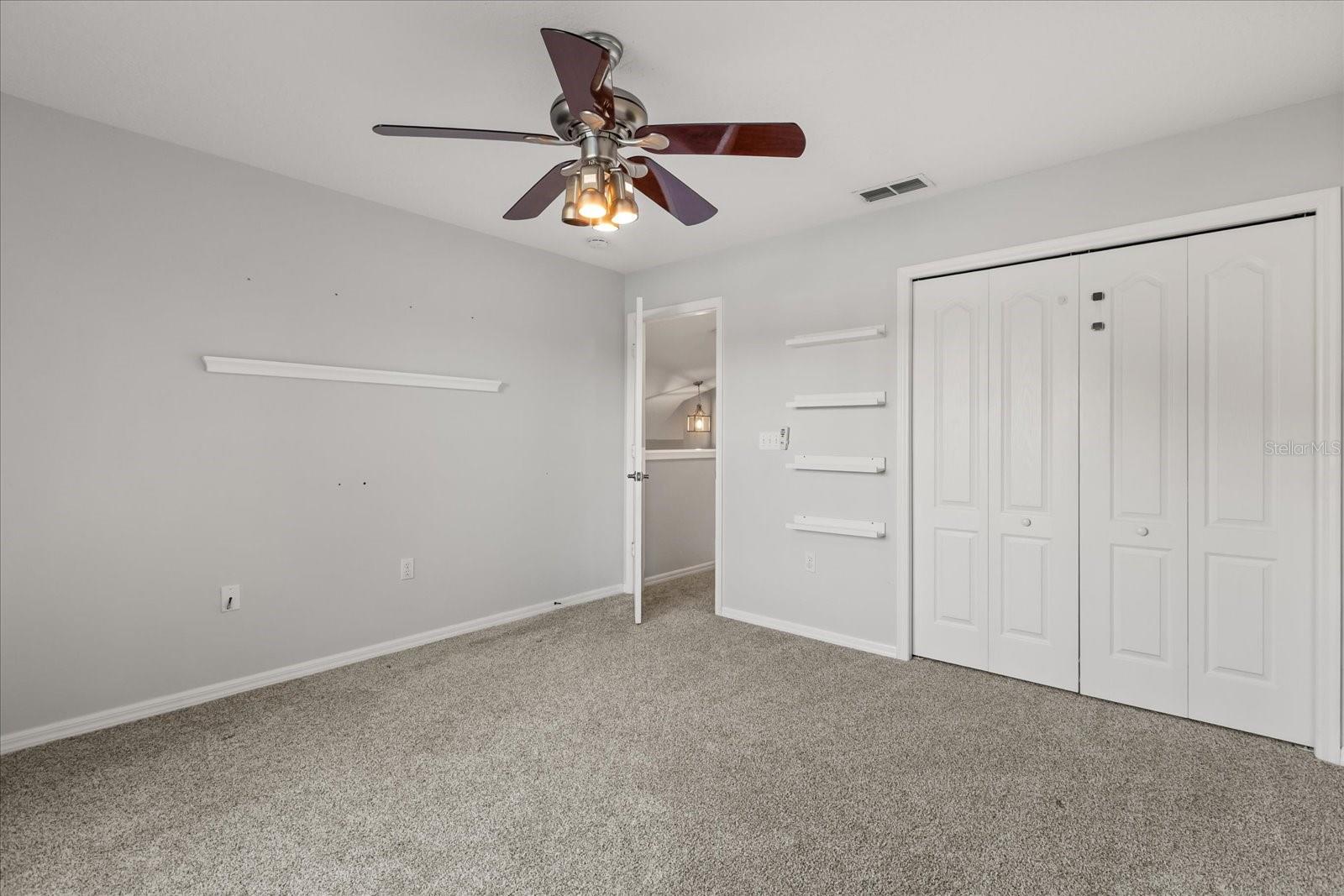 CHASE GROVES - Residential Lease