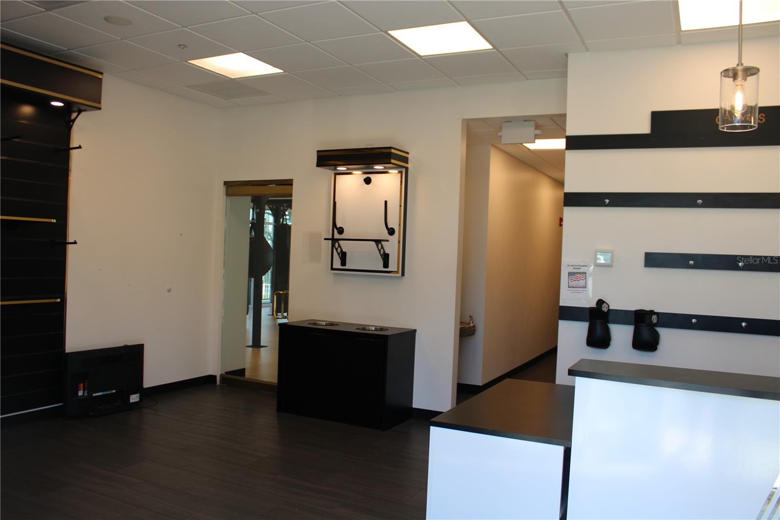 CONRADES ADD TO LARGO - Commercial Lease