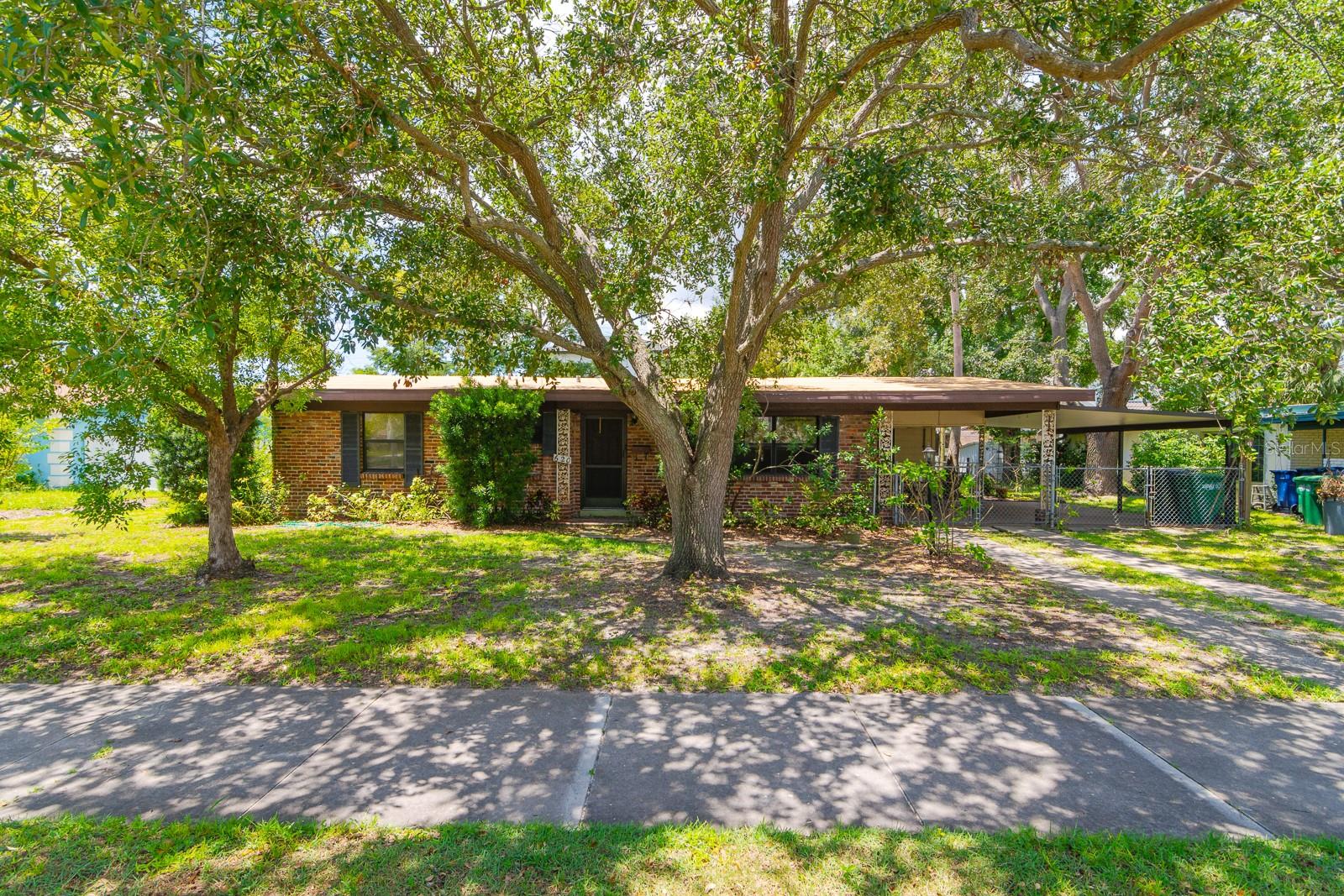 DAVIS ISLANDS PB10 PG52 TO 57 - Land