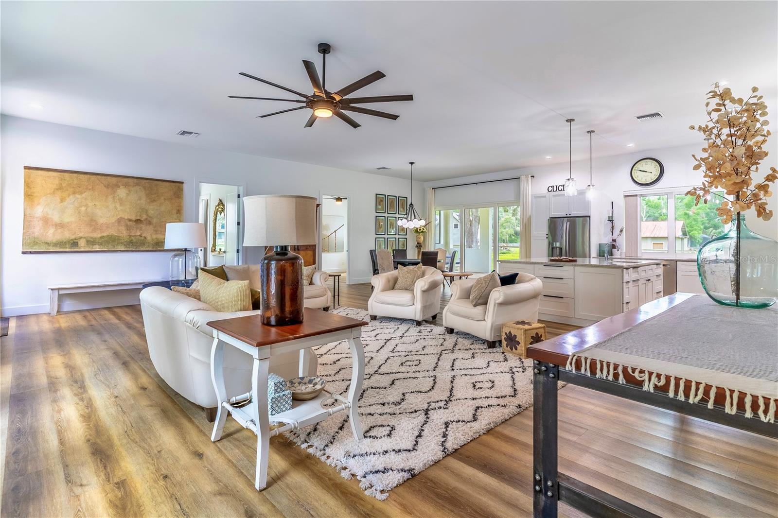 ACREAGE & UNREC - Residential