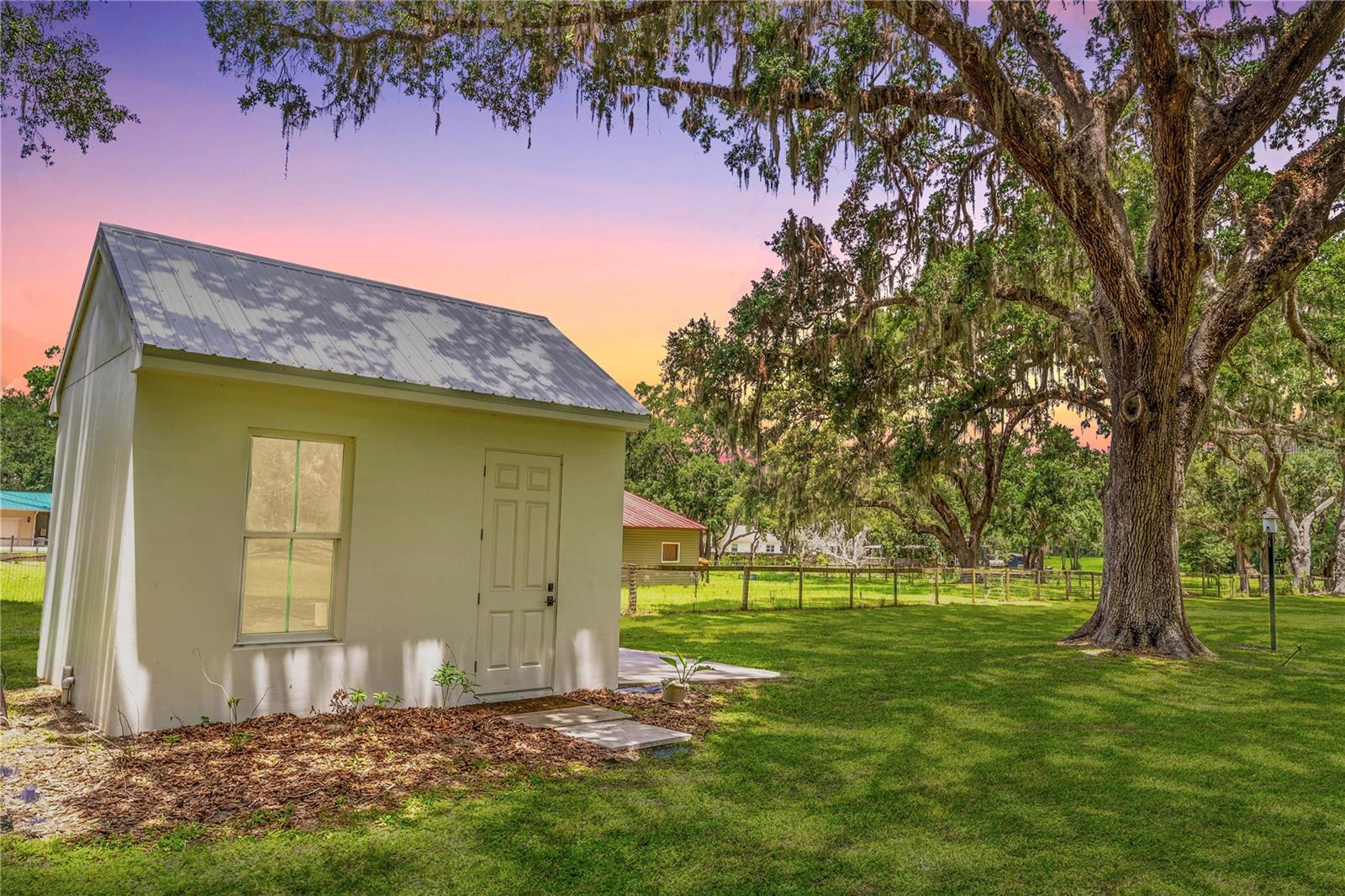 ACREAGE & UNREC - Residential