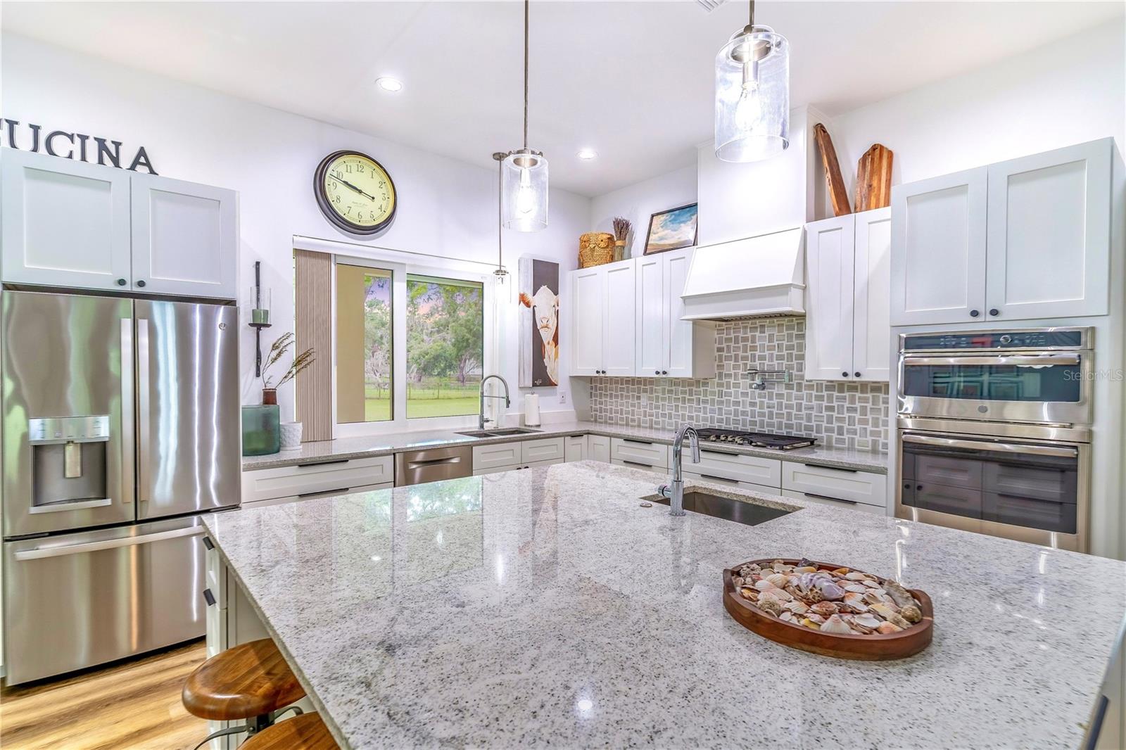 ACREAGE & UNREC - Residential