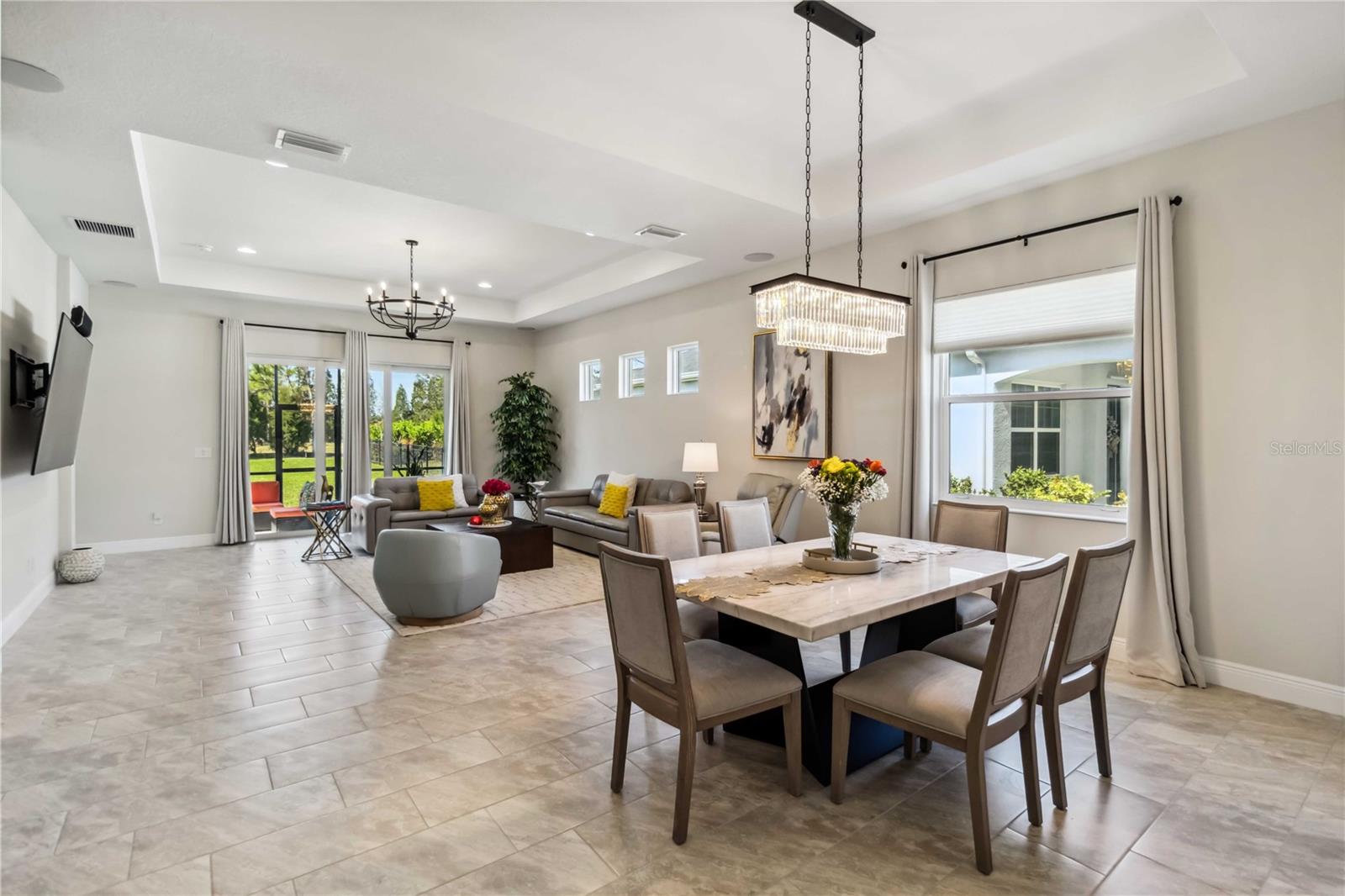 CROSSCREEK - Residential