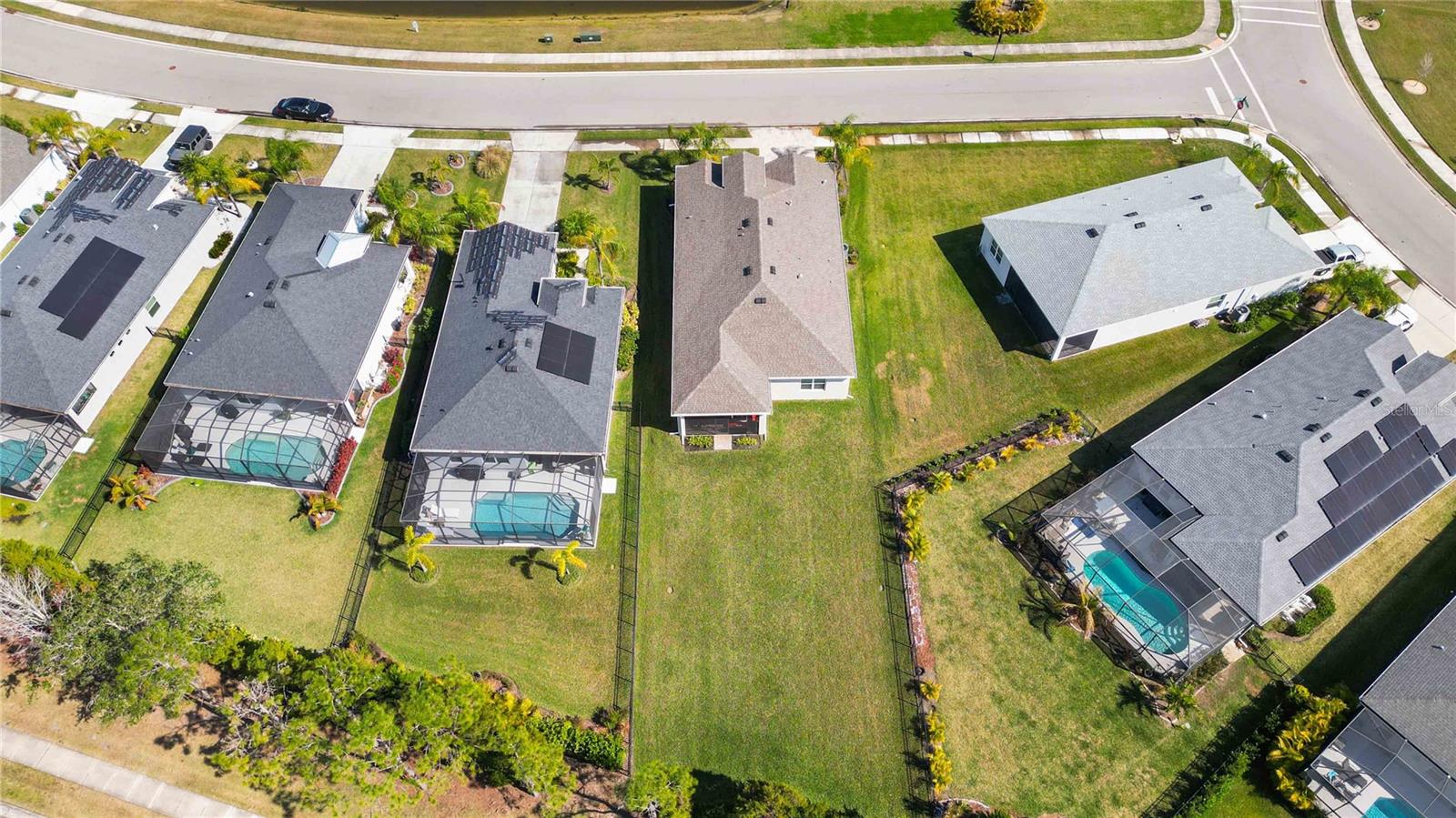 CROSSCREEK - Residential