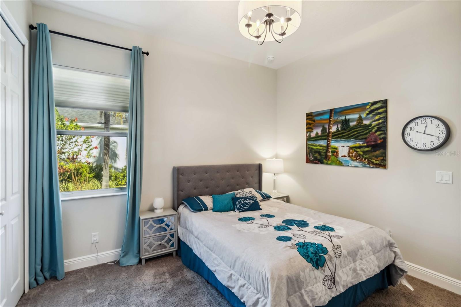 CROSSCREEK - Residential
