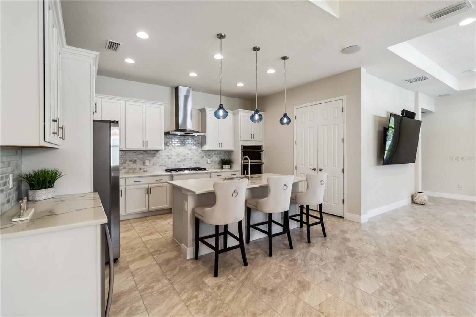 CROSSCREEK - Residential