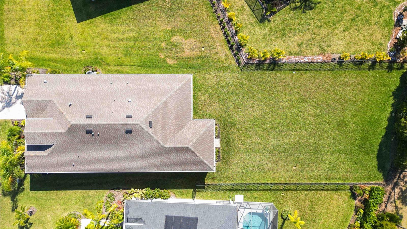 CROSSCREEK - Residential