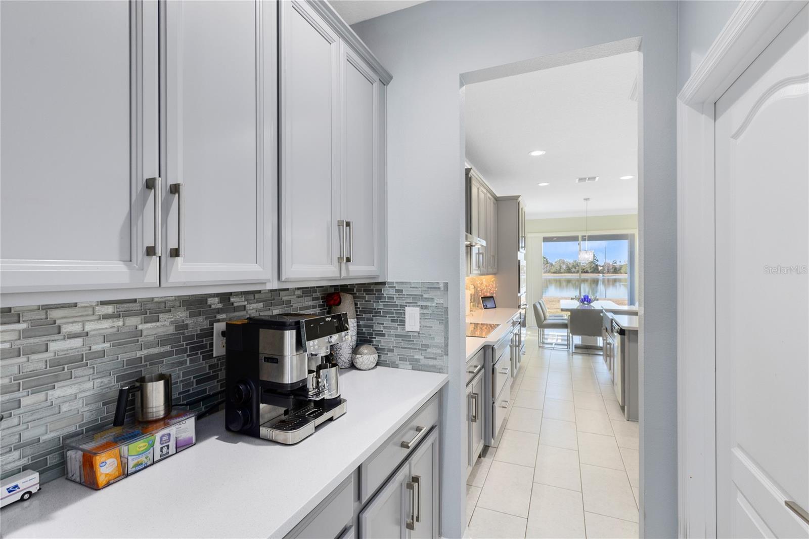 12351 NORTHOVER LOOP