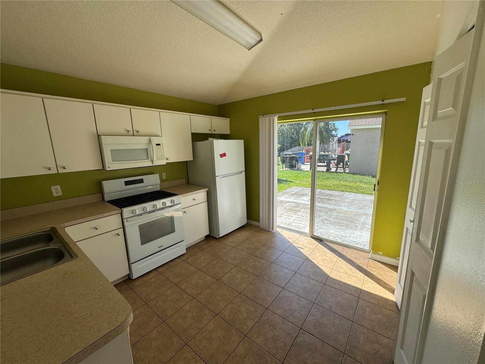 COVINGTON PARK PH 4A - Residential Lease