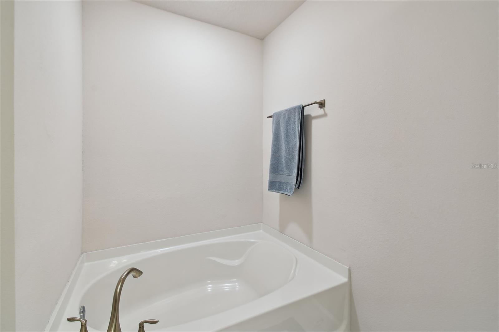 Photo 45 of 66 of 13038 SUMMERFIELD WAY house