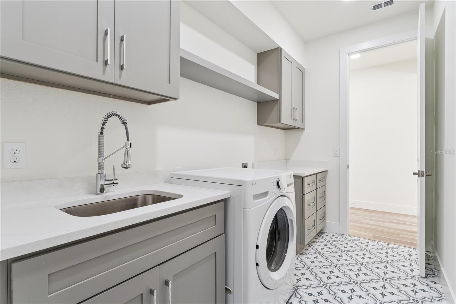 EAGLES LANDING AT RIO PINAR - Residential