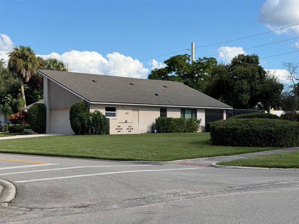 Photo of 3799 Countryside Road, Sarasota, FL 34233 (MLS # A4694295)