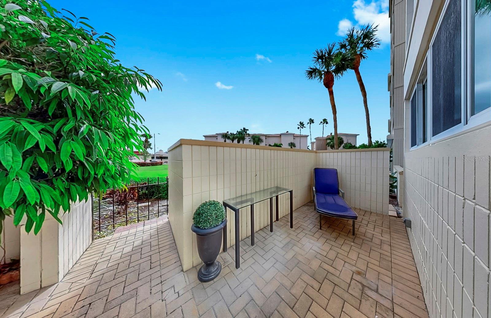 BAY ISLAND GROUP 1 - Residential