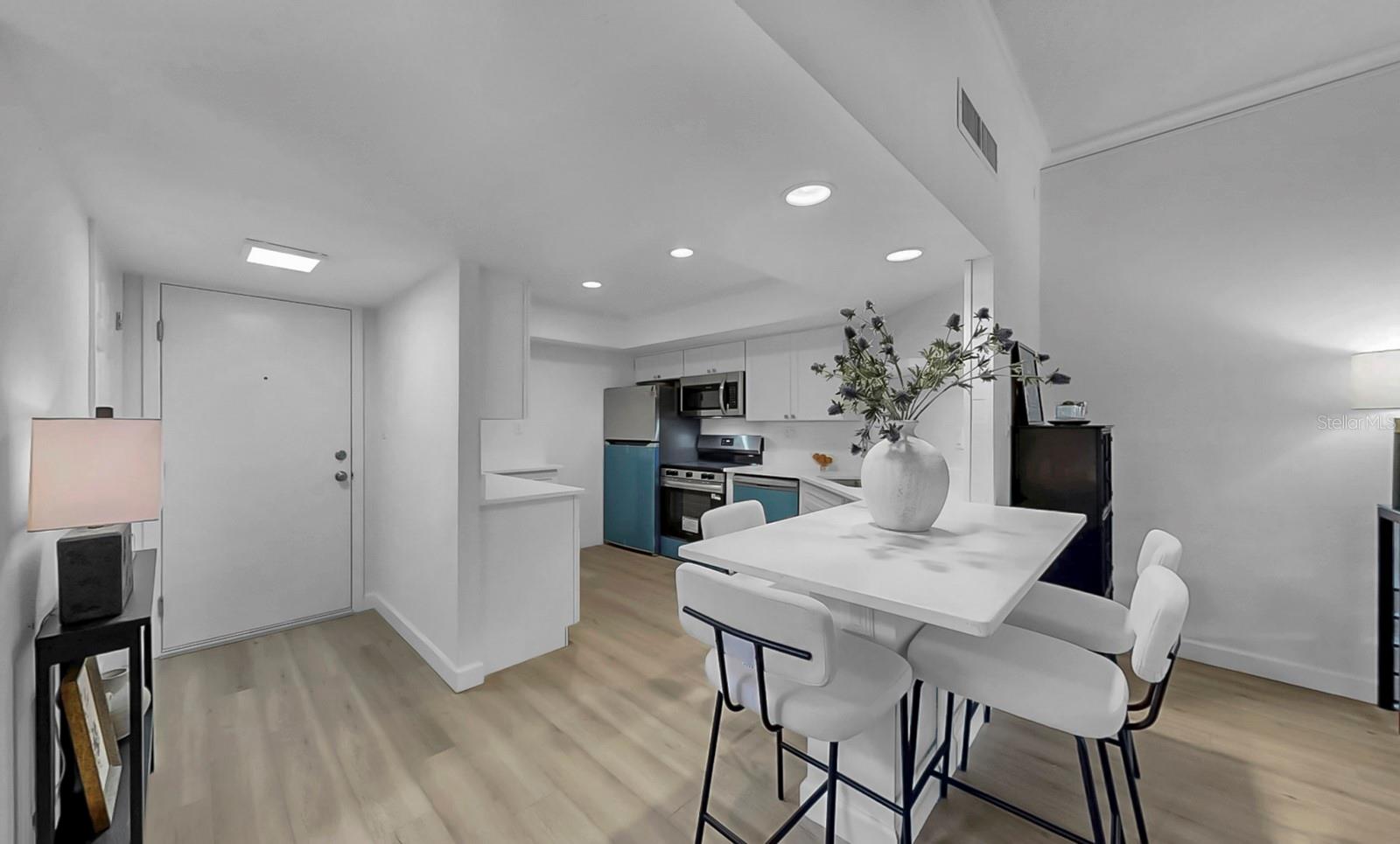 BAY ISLAND GROUP 1 - Residential