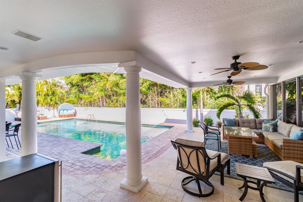 BAYSHORE BEAUTIFUL SUB - Residential