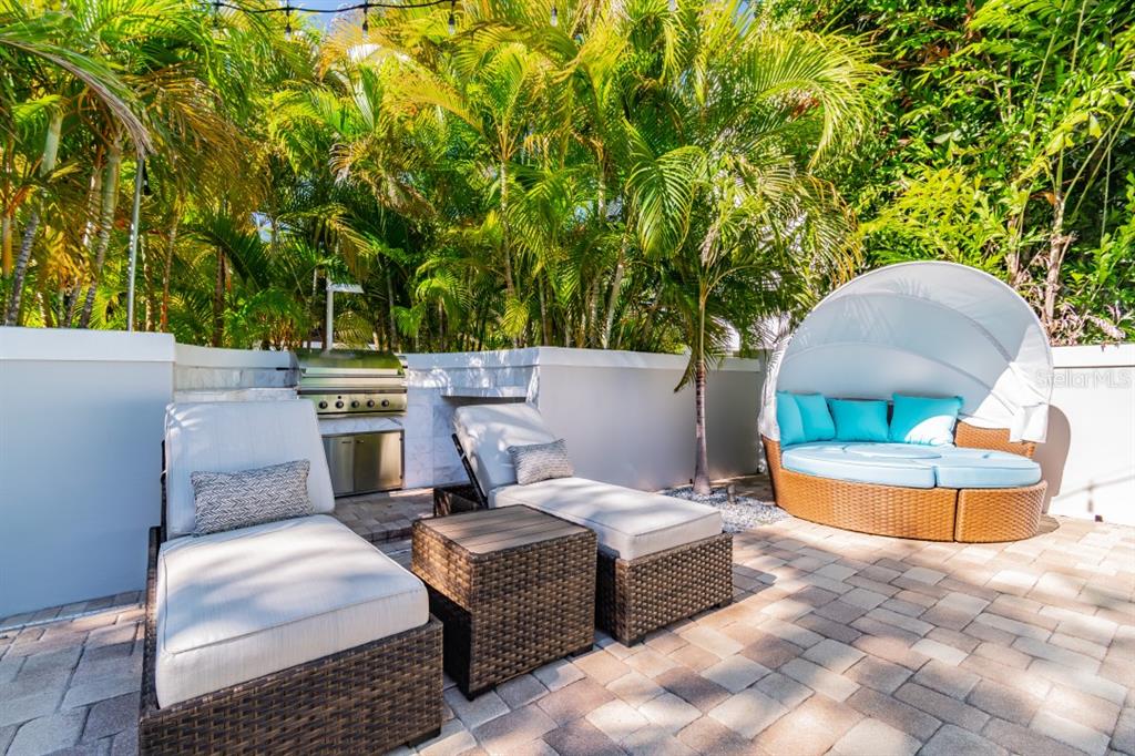 BAYSHORE BEAUTIFUL SUB - Residential