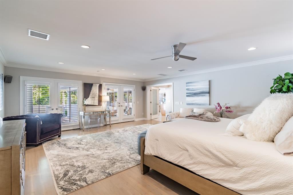 BAYSHORE BEAUTIFUL SUB - Residential