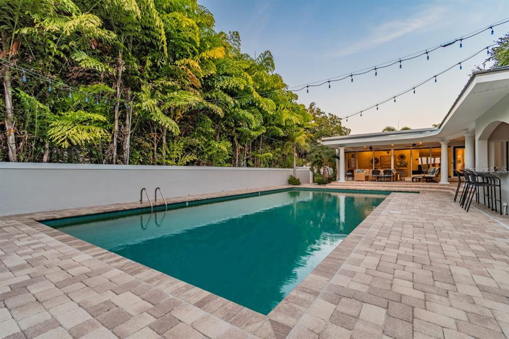 BAYSHORE BEAUTIFUL SUB - Residential