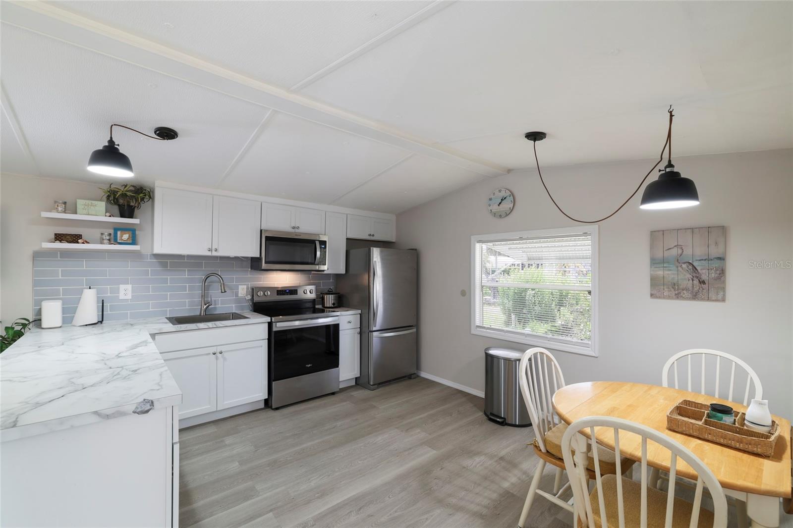 PELICAN HARBOR MOB HOME ESTATES - Residential