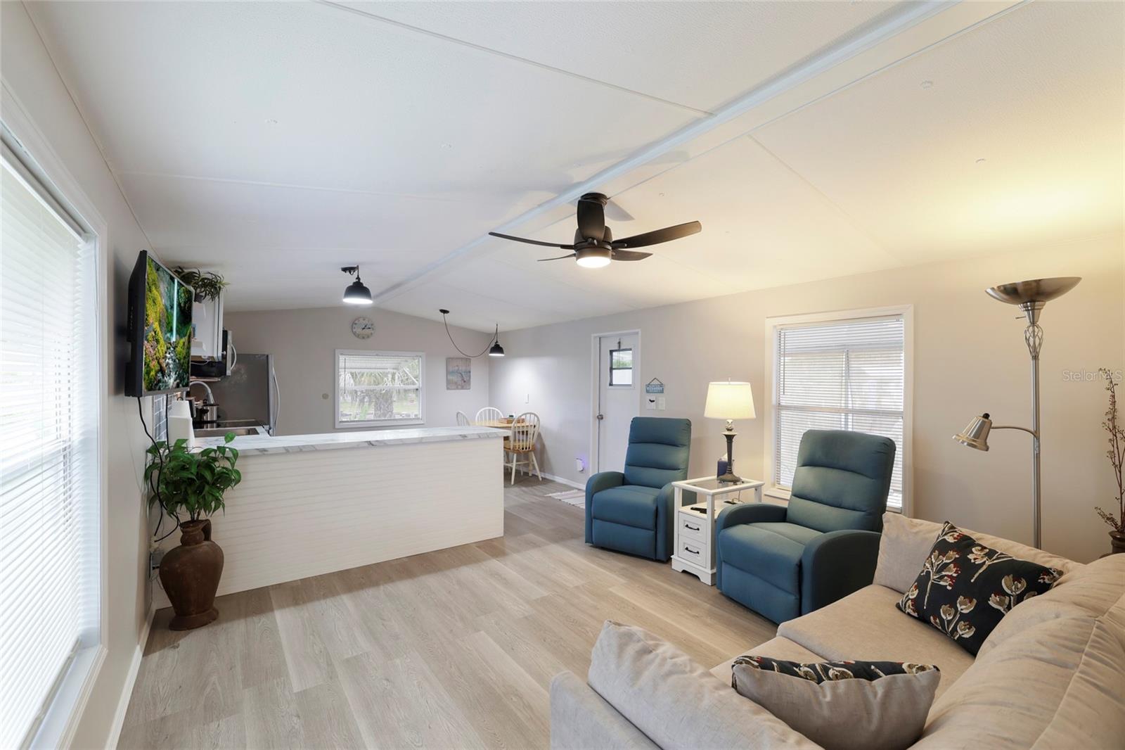 PELICAN HARBOR MOB HOME ESTATES - Residential