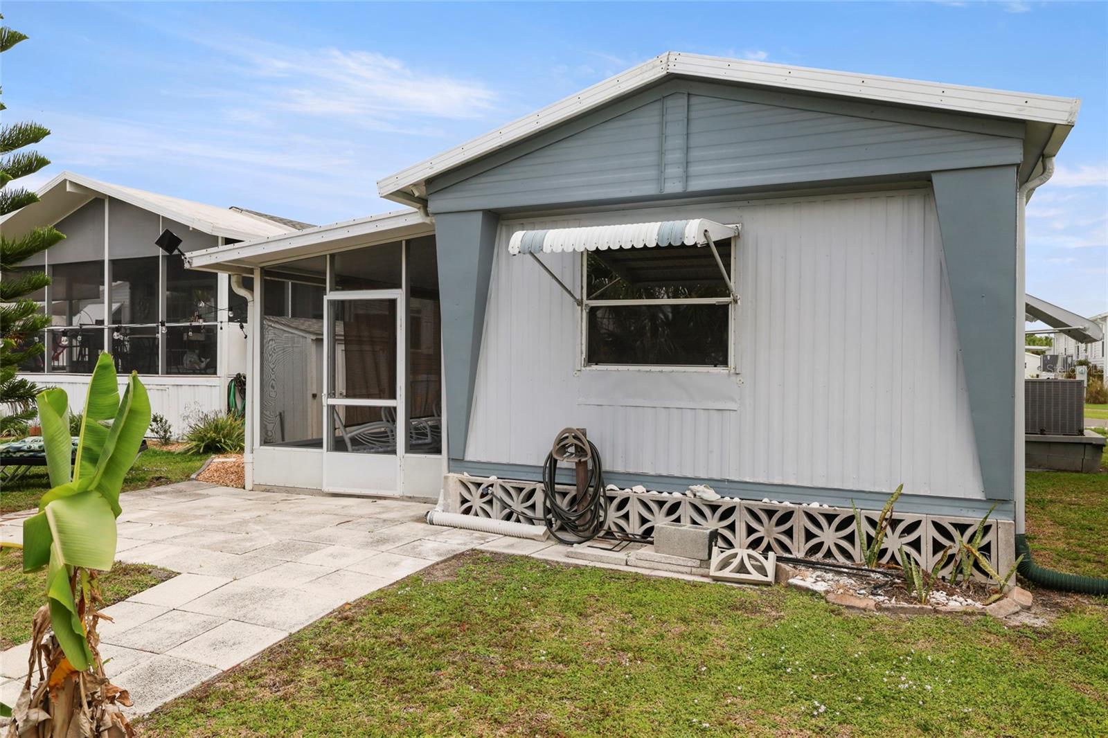 PELICAN HARBOR MOB HOME ESTATES - Residential