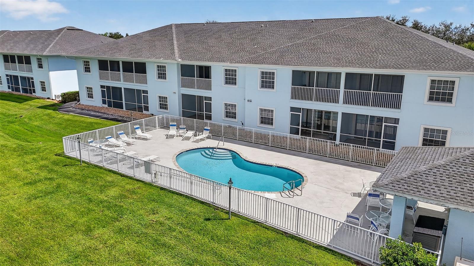 LAKES EDGE AT DEEP CREEK BLDG 03 - Residential