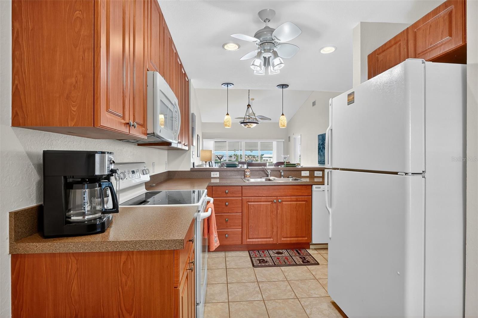 LAKES EDGE AT DEEP CREEK BLDG 03 - Residential