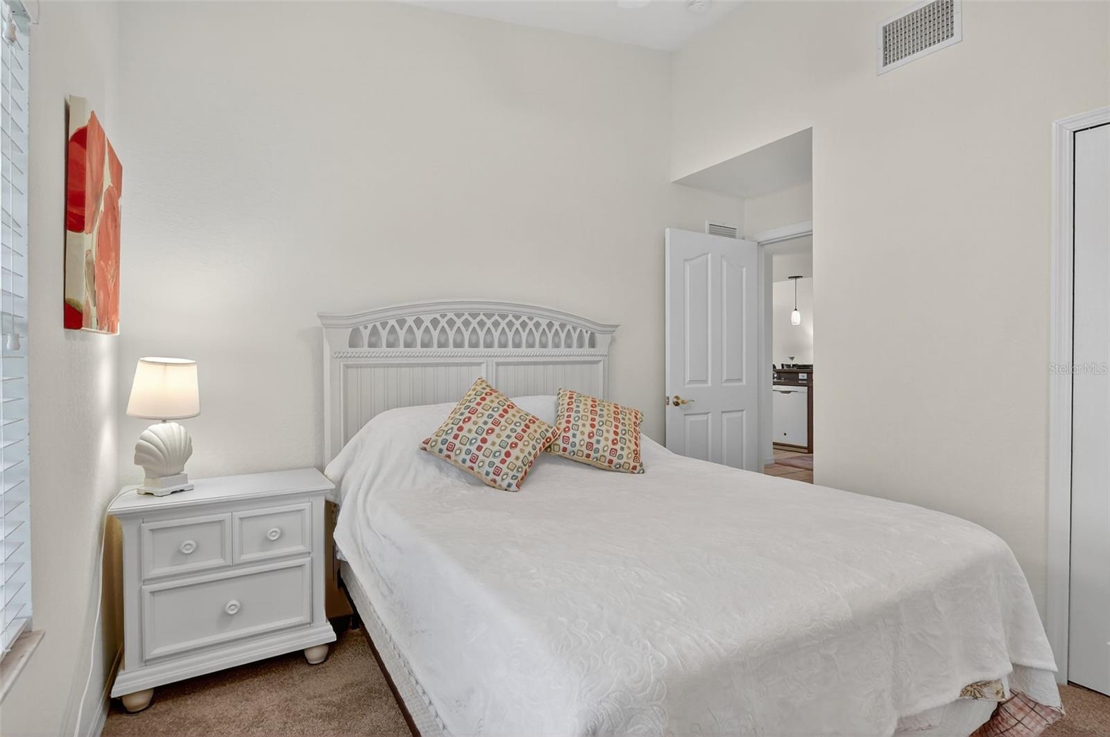 LAKES EDGE AT DEEP CREEK BLDG 03 - Residential