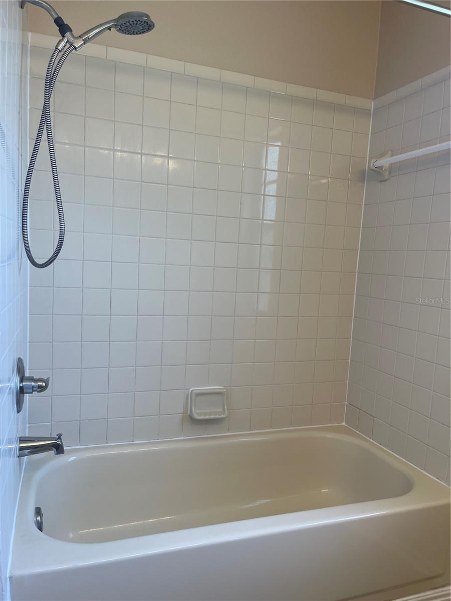 BLOOMINGDALE HILLS SEC B U - Residential Lease