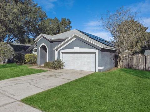 Photo of 1030 California Creek Drive, Oviedo, FL 32765 (MLS # O6357274)