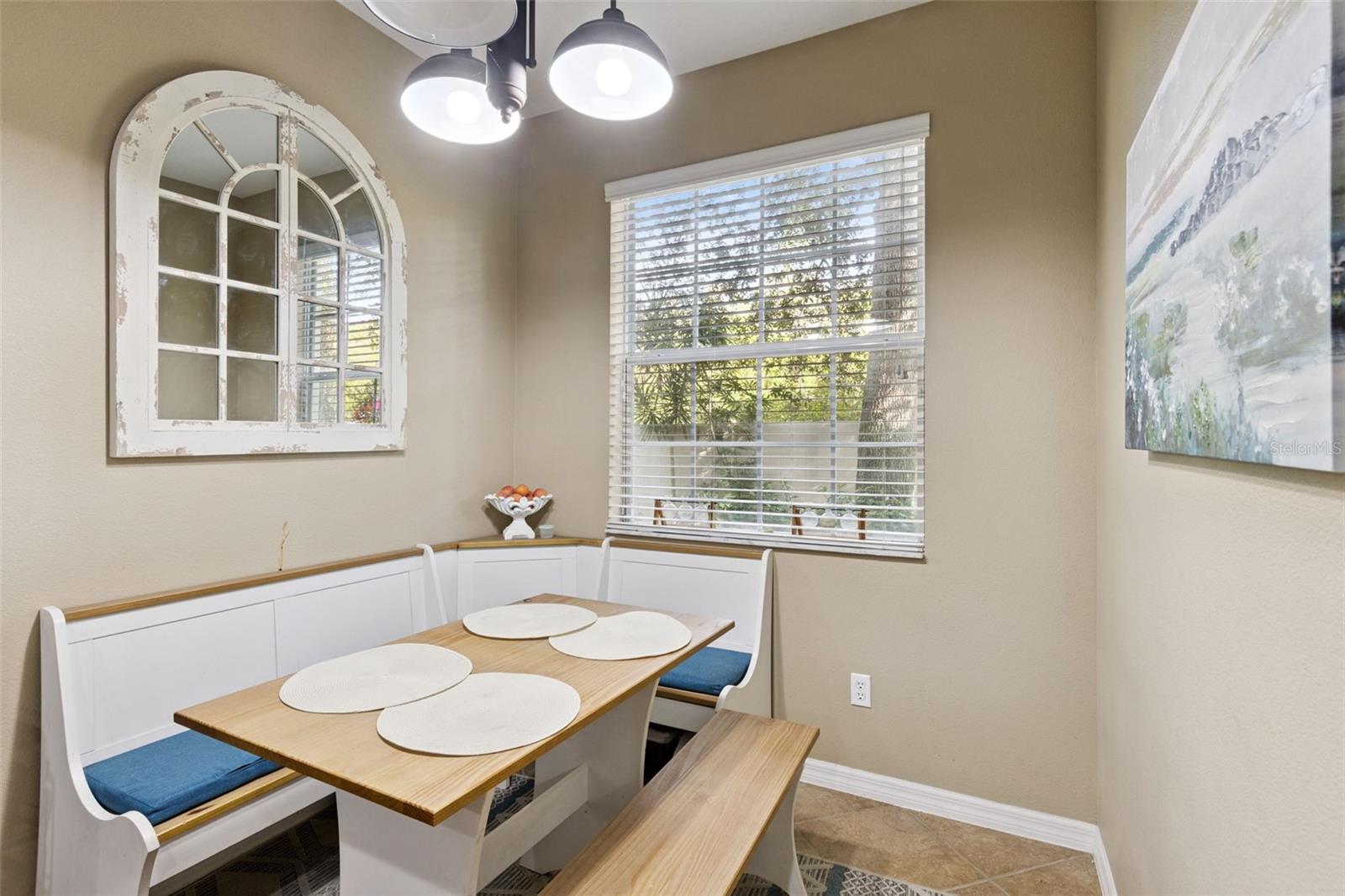 VILLAS AT CHASE GROVES A CONDO - Residential