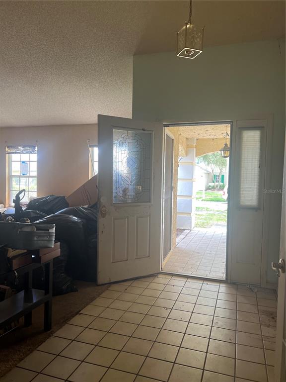 1404 MIDONECK COURT