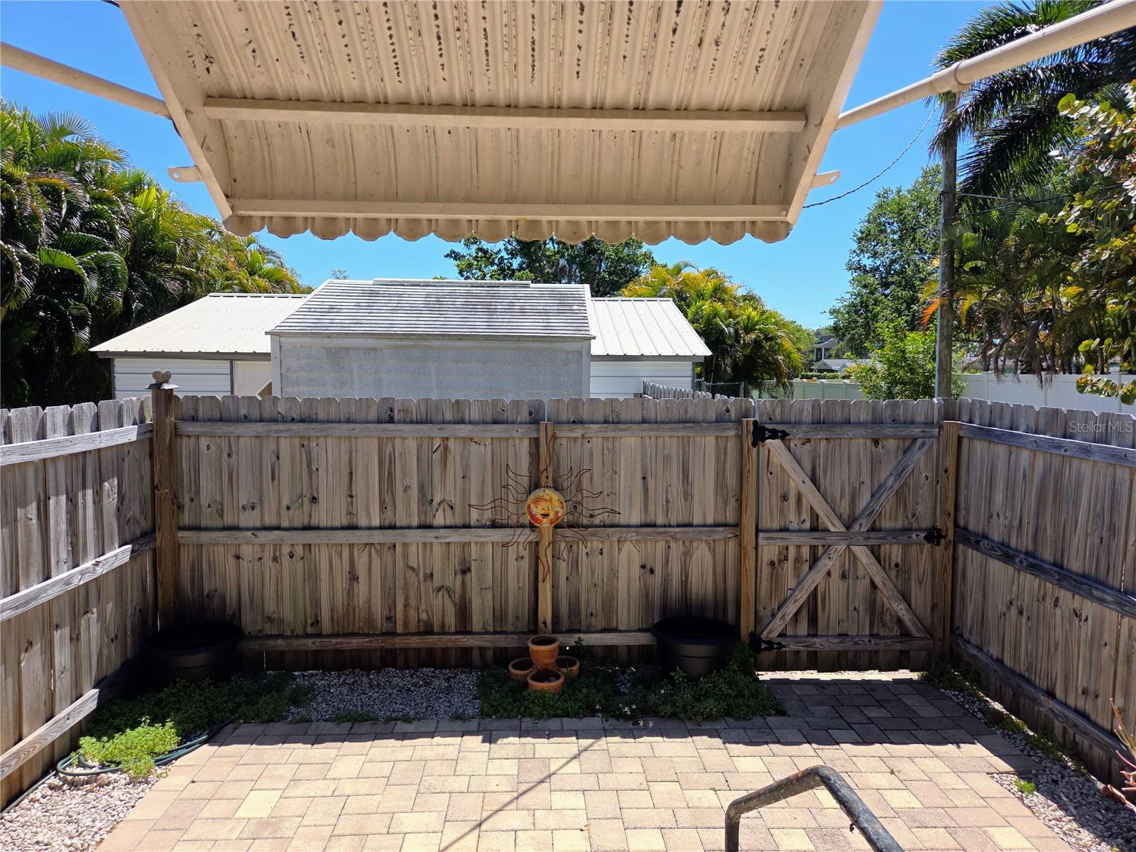 EMBESI REP - Residential Lease