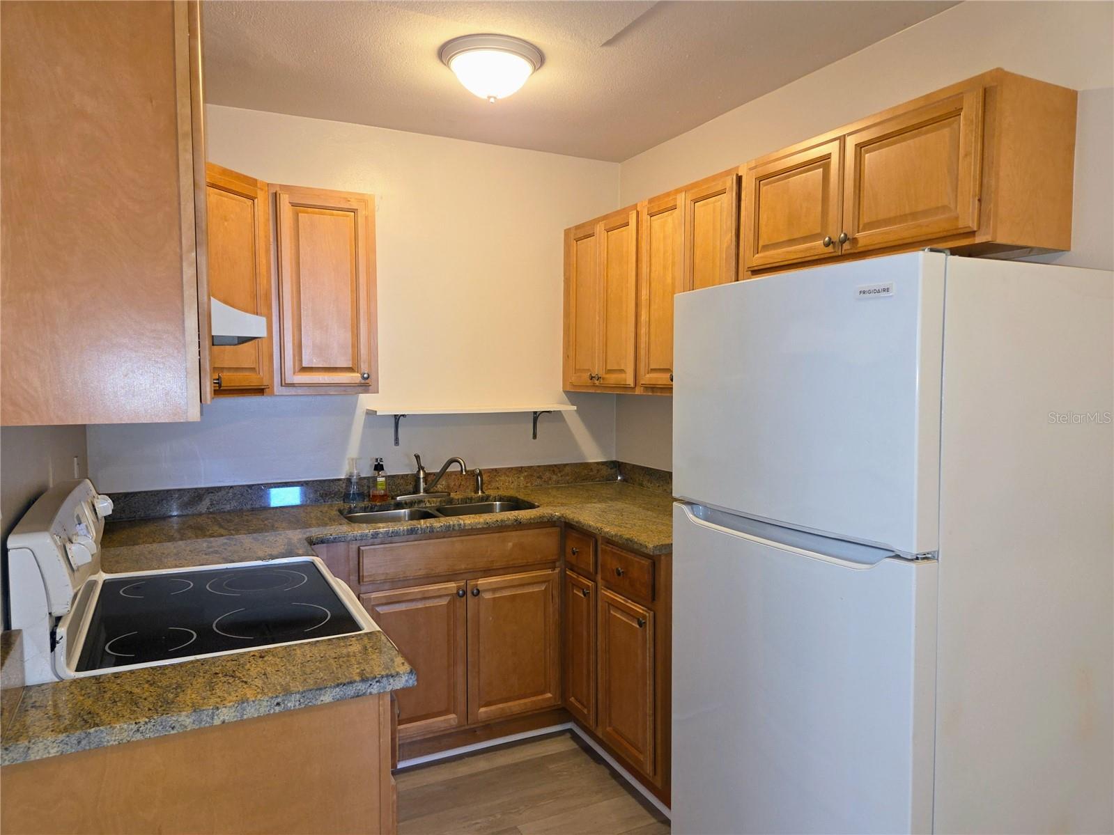 EMBESI REP - Residential Lease