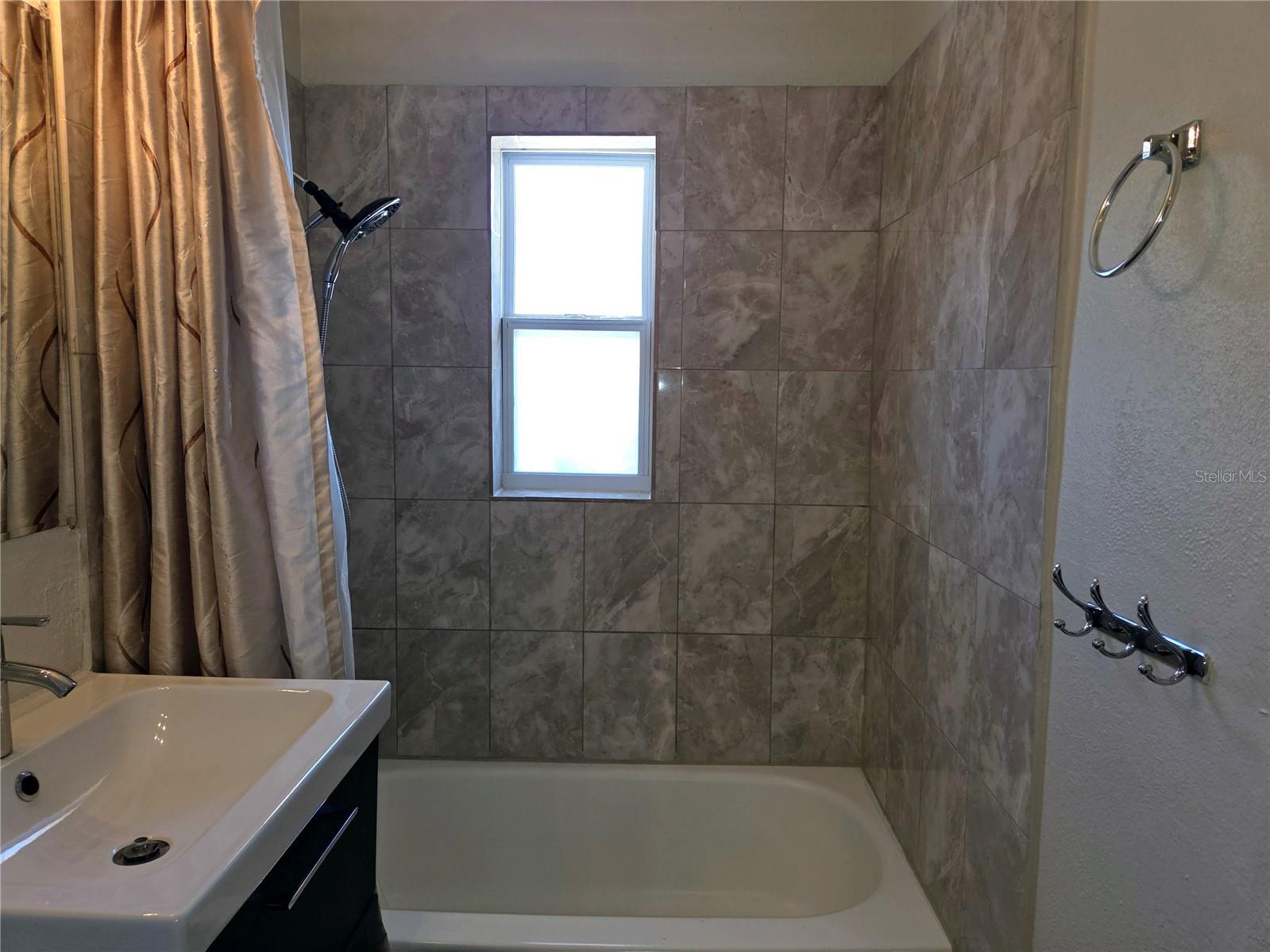 EMBESI REP - Residential Lease