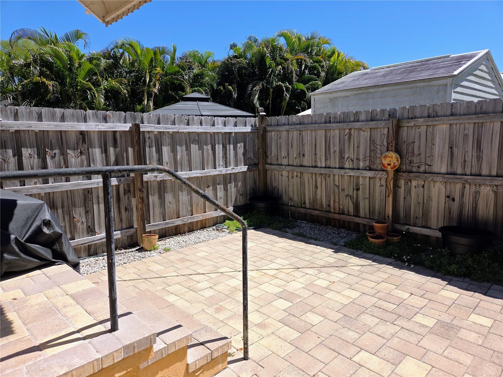 EMBESI REP - Residential Lease