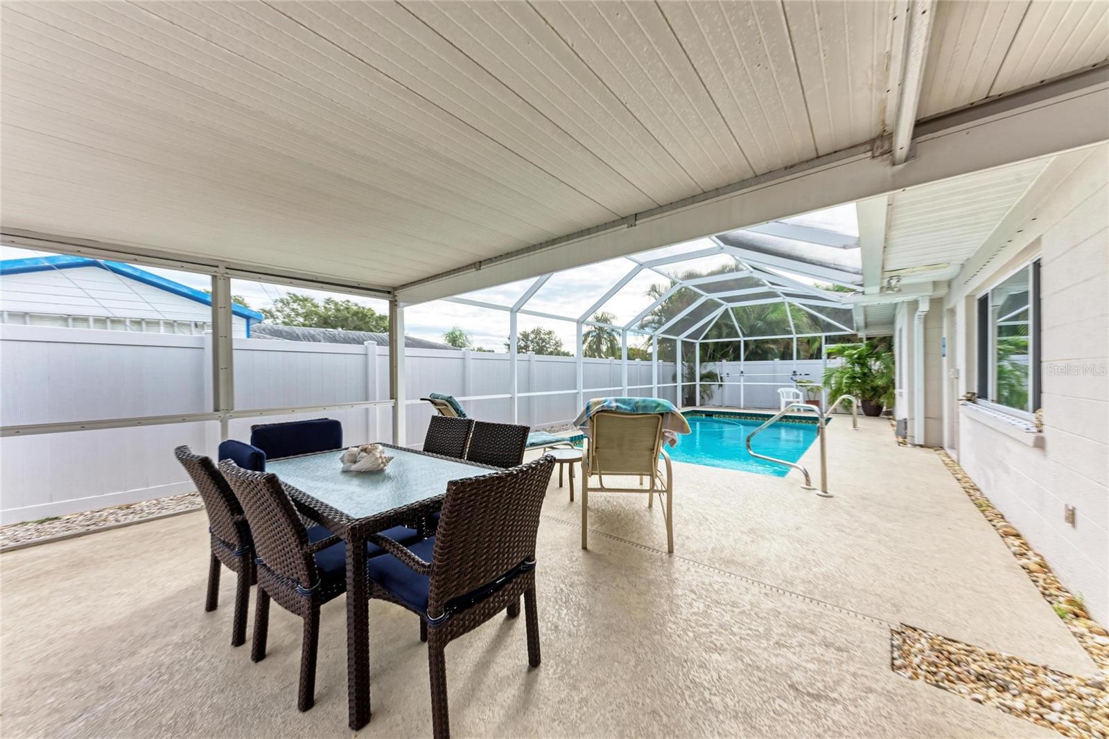 CASA DEL SOL FIFTH UNIT - Residential