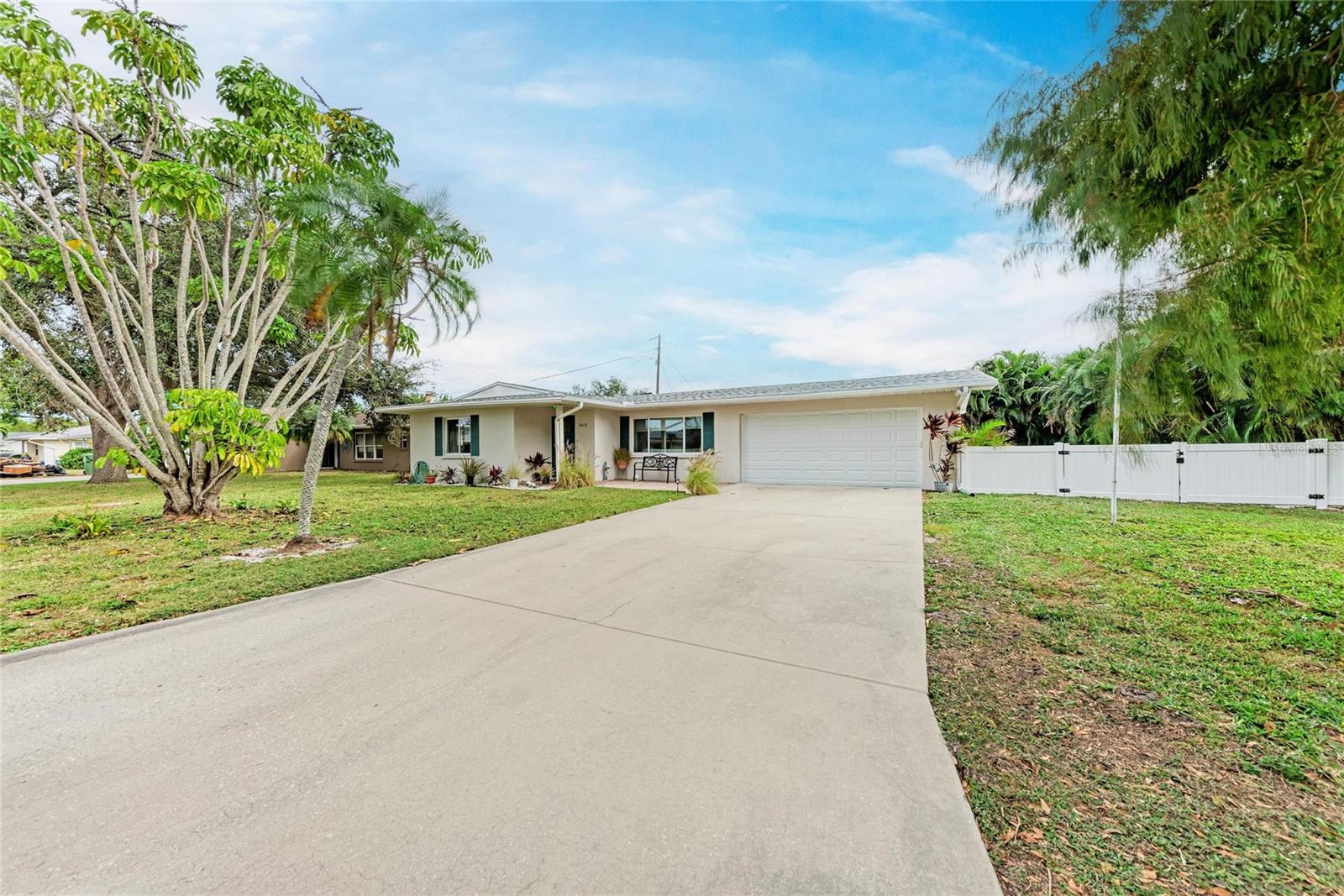 CASA DEL SOL FIFTH UNIT - Residential