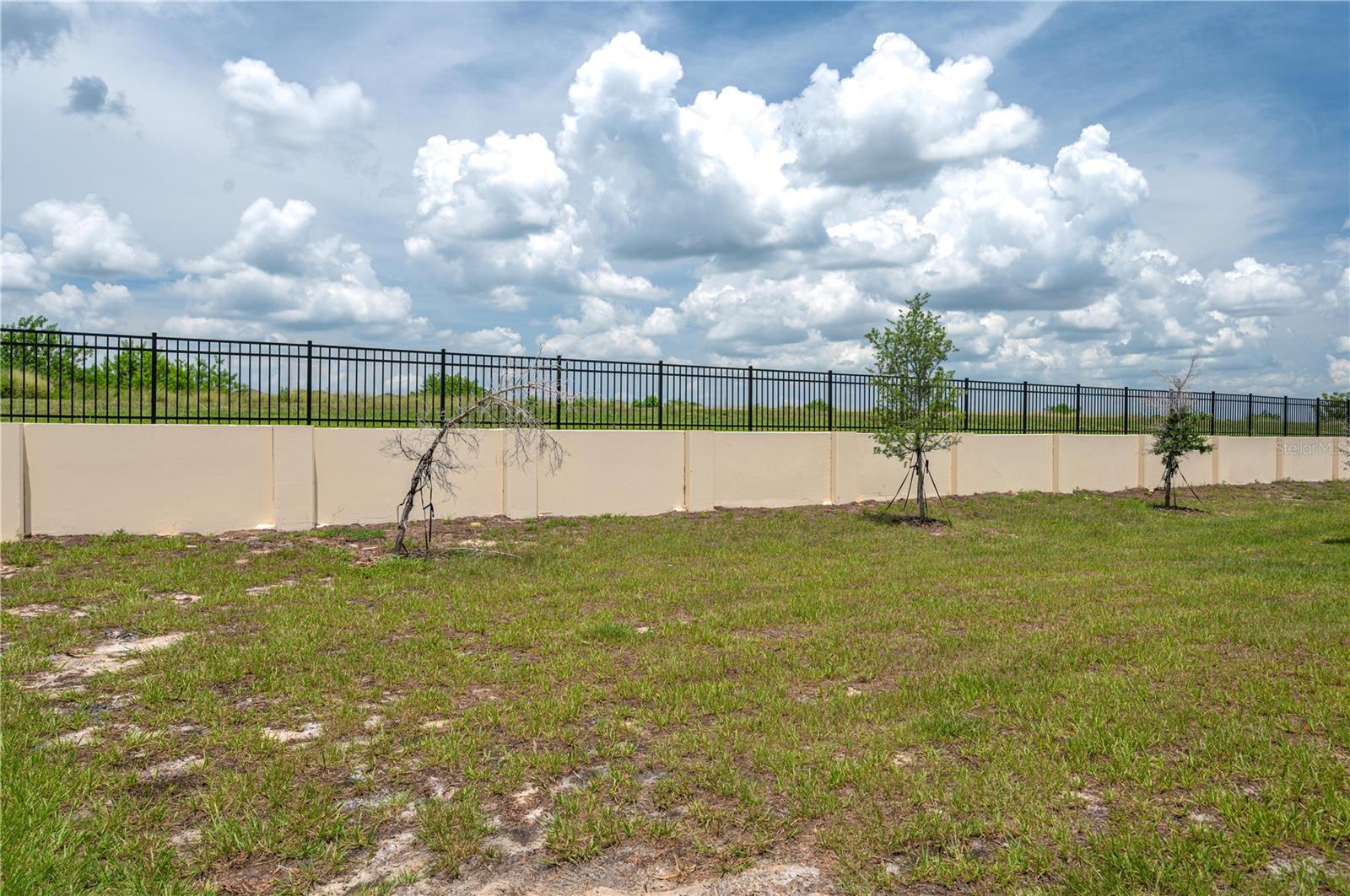 EDEN HILLS - Residential