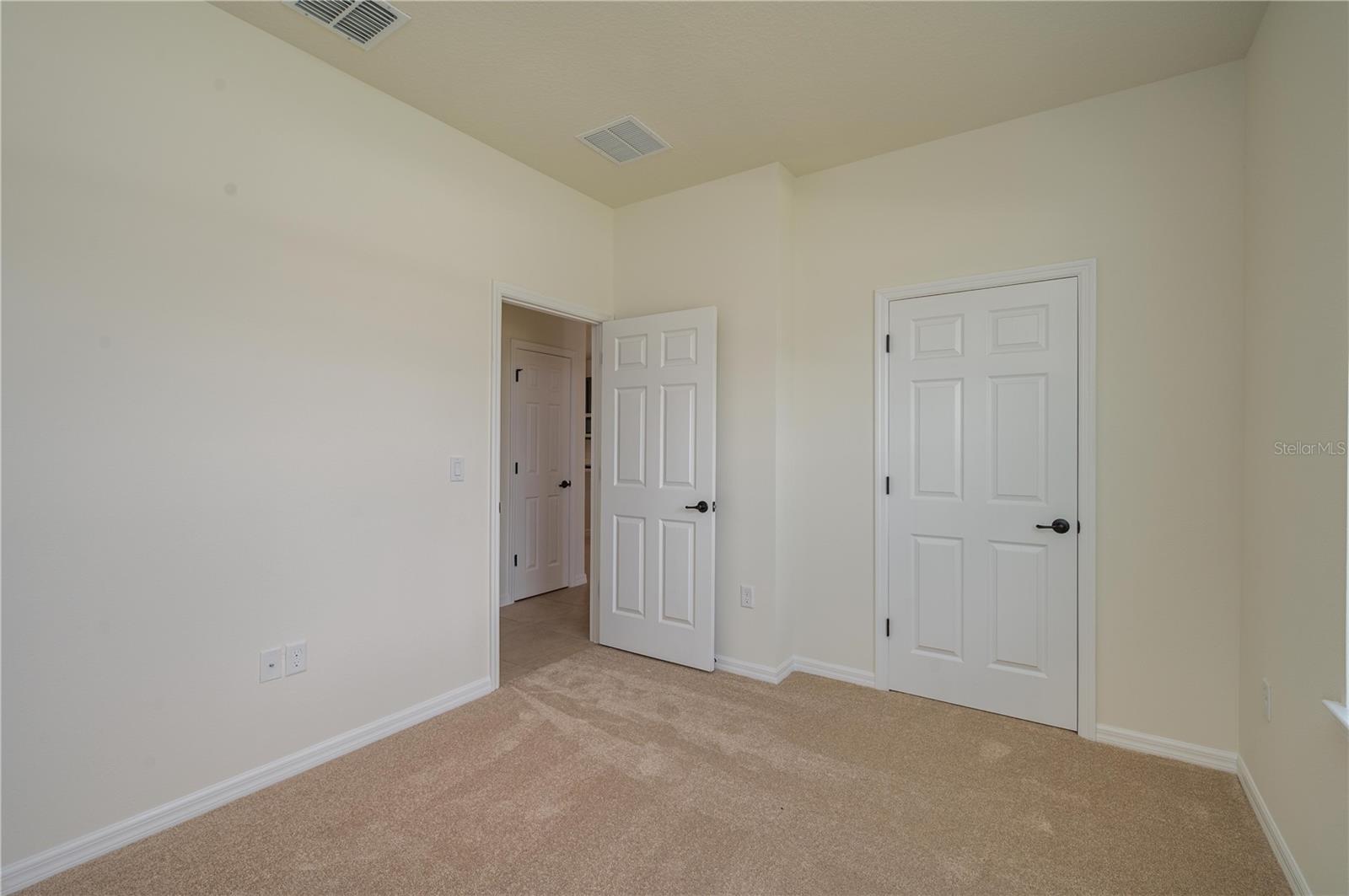 EDEN HILLS - Residential