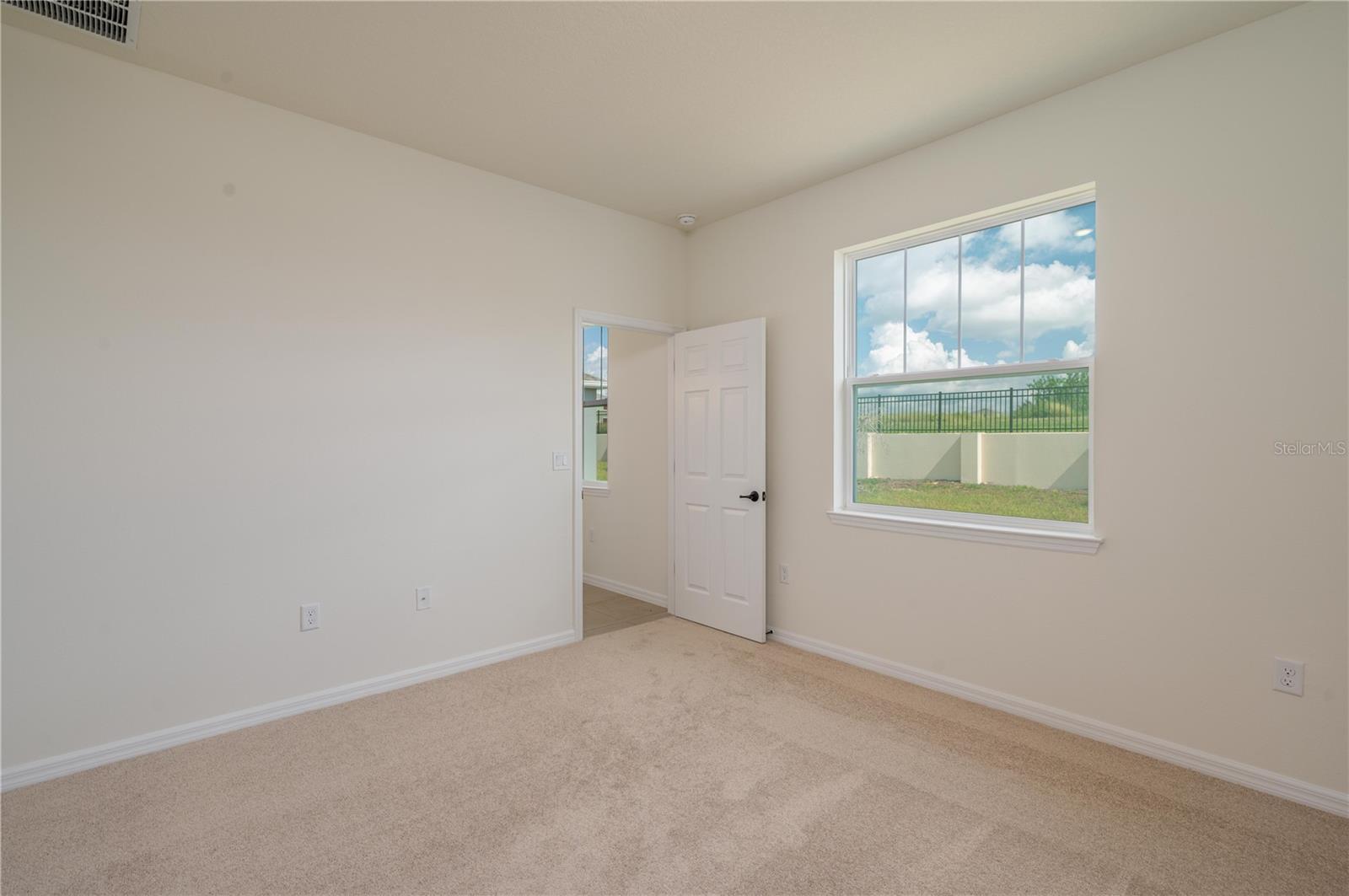 EDEN HILLS - Residential