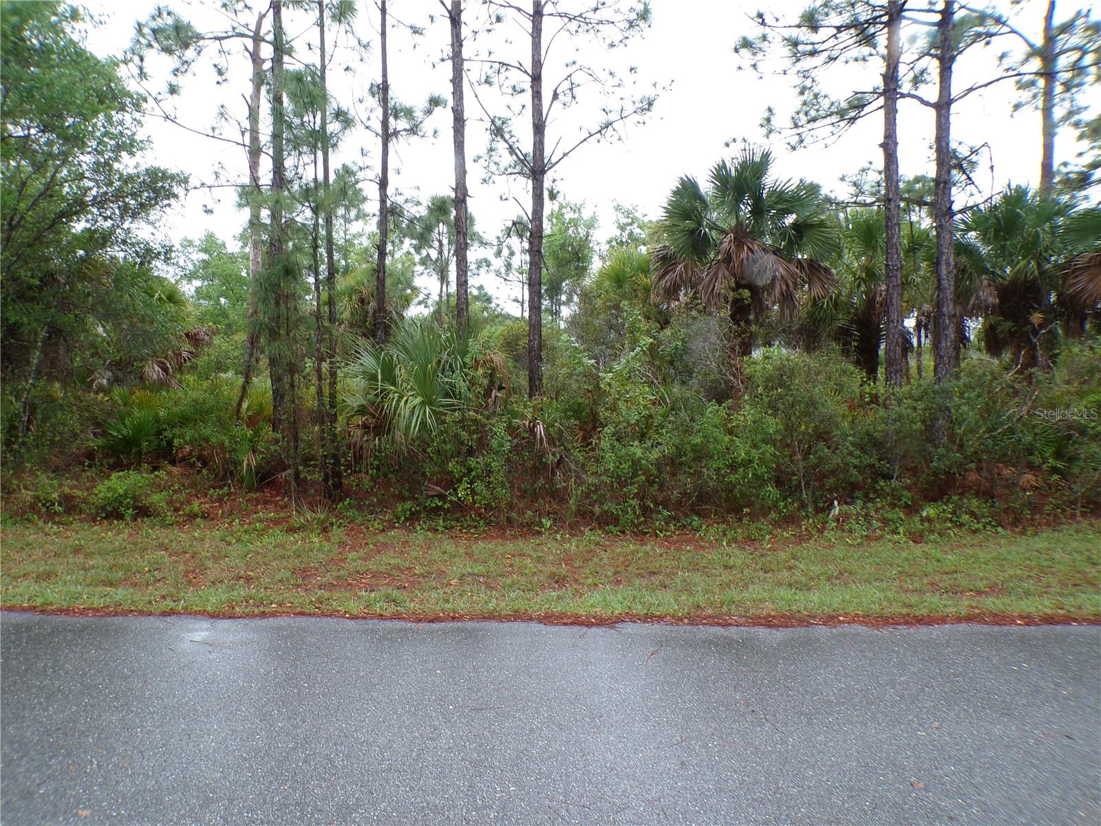 PORT CHARLOTTE SEC 024 - Land