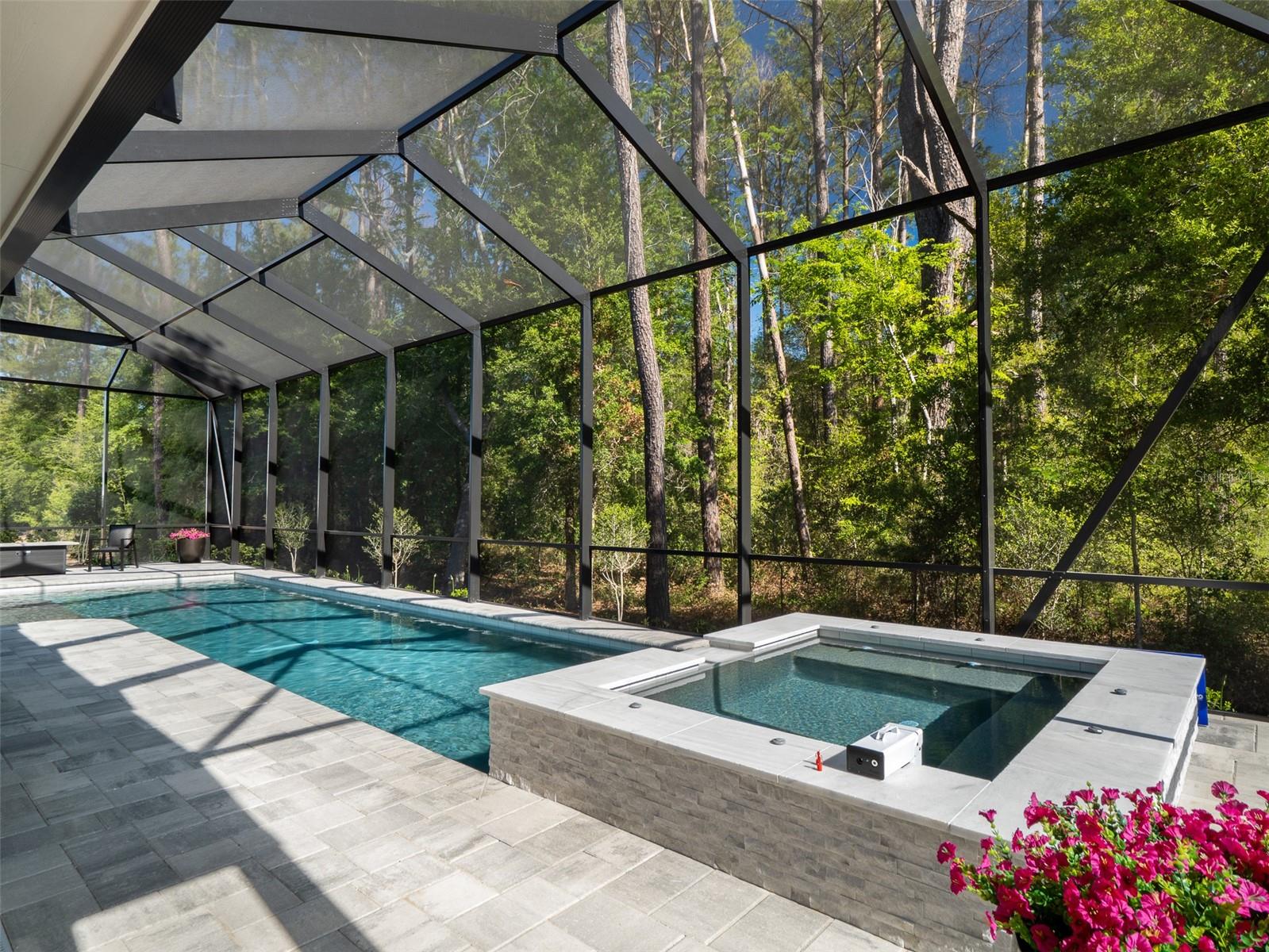 LAUREATE VILLAGE - Residential