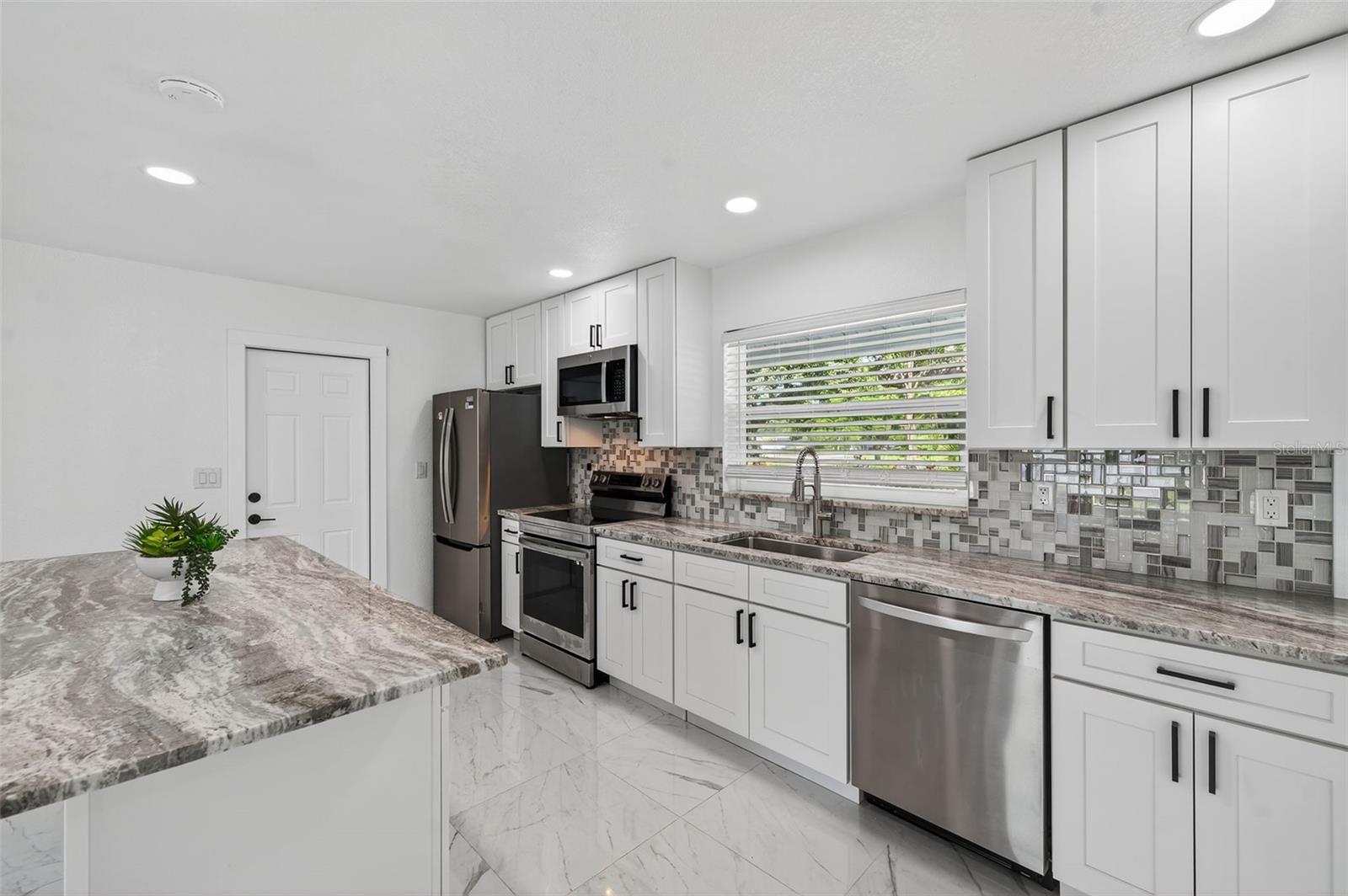 SHERWOOD ESTATES 2 - Residential