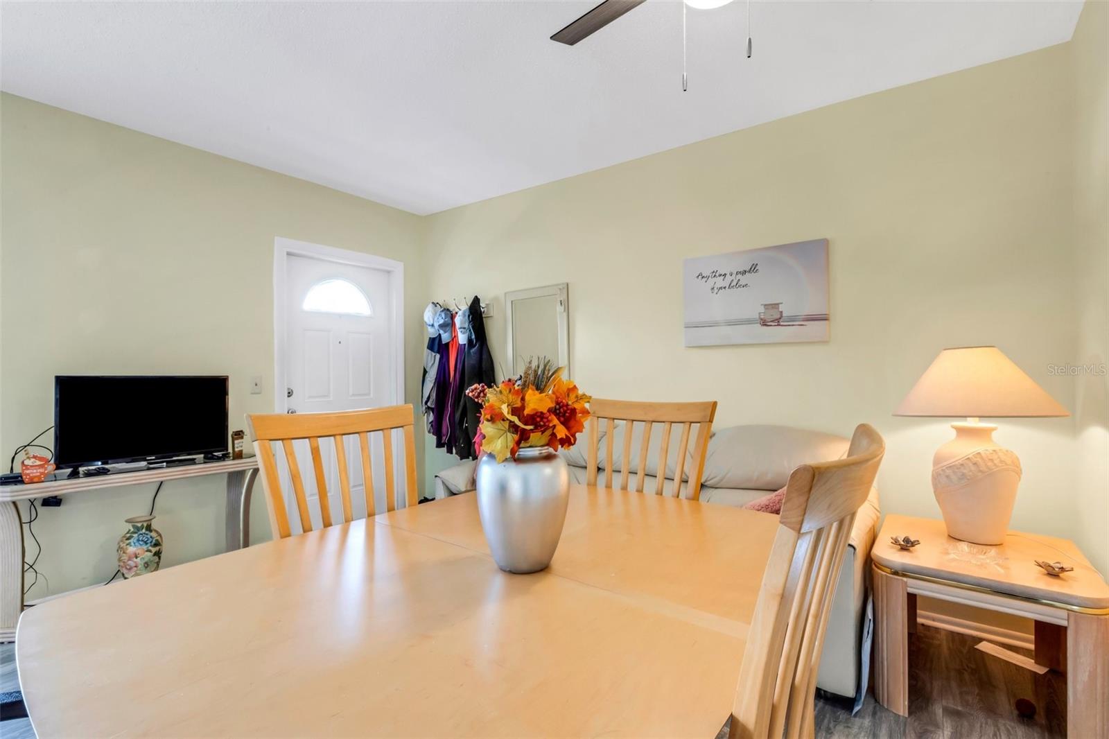 ON TOP OF THE WORLD - Residential